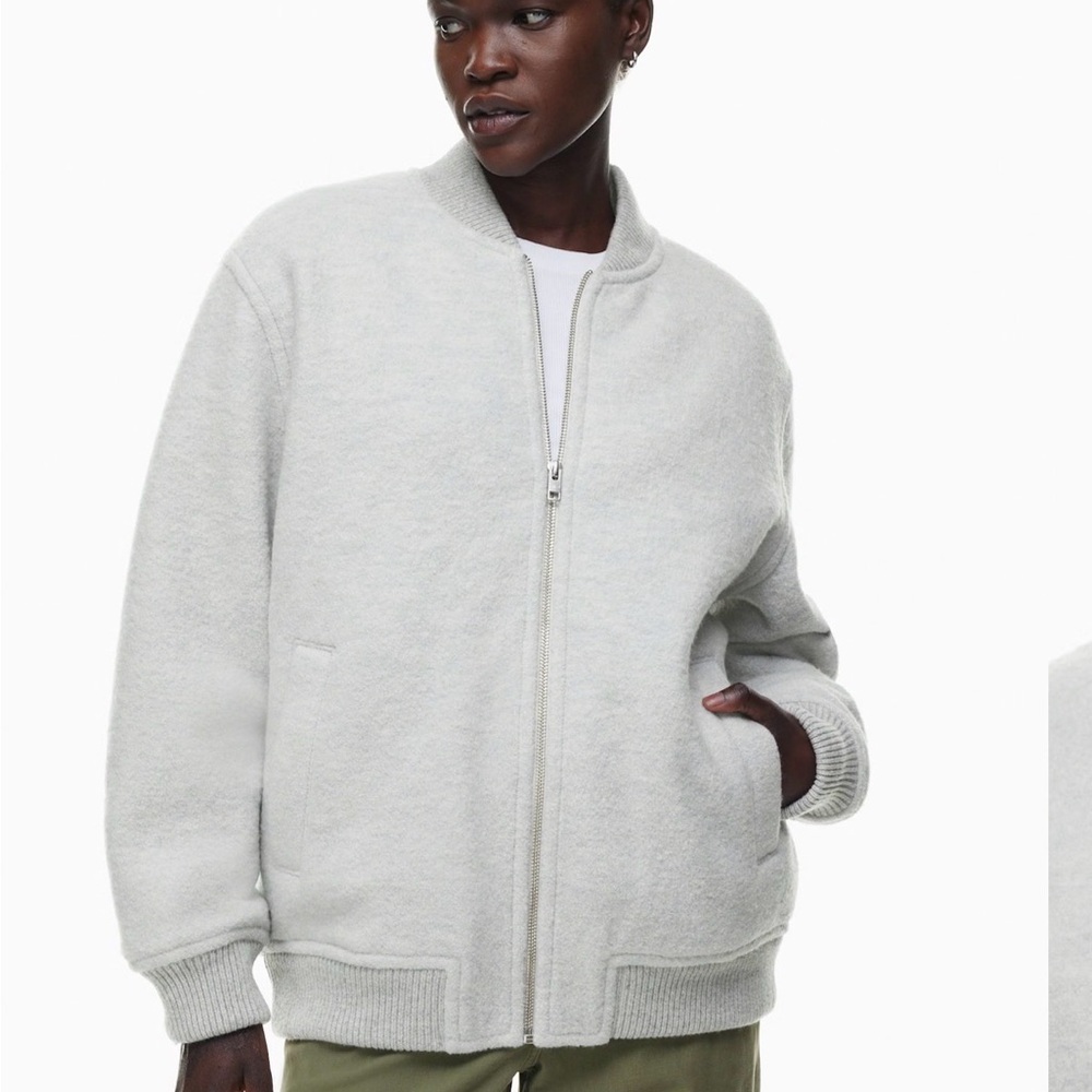 Aritzia Wilfred Free Stable Bomber Jacket